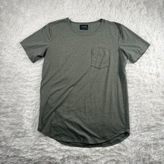 CUTS Shirt Men Size Medium Green Elongated Short Sleeve Round Neck Pocket Casual