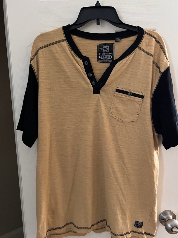 Unique T-Shirt Men XL Stylish Modern Classic Tan Black Light Comfy Cotton Blend