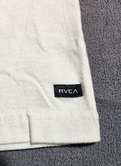 RVCA T-Shirt Men Medium Off White Blue Crew Neck Long Sleeve Tee Logo Pull Over