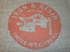 IRON AND RESIN LICENSED BRAND APPAREL T-SHIRT MADE IN USA FORGED IN CALIFORNIA