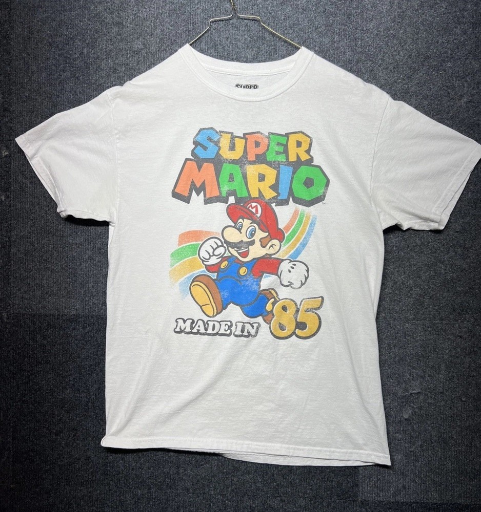 Super Mario Made in 85 t-shirt | Men’s large – 0049-1D