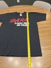 VTG DARE Shirt Large Black 90s Resist Drugs And Violence Fruit Of Look Tag