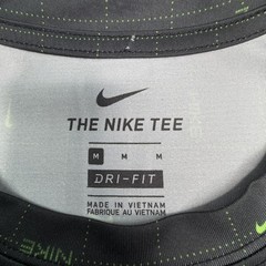 Nike Men’s The Nike Tee Dri-Fit Anti Odor Training Shirt All Over Grid & Logo M