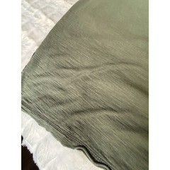 Helix Olive Green Slub Knit V-Neck T-Shirt Men’s Sm Casual Distressed Hem Sz Sm
