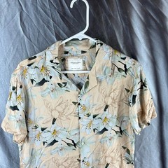 Denim & Flower Ricky Singh Men’s Large Floral Button Front Camp Shirt Beige