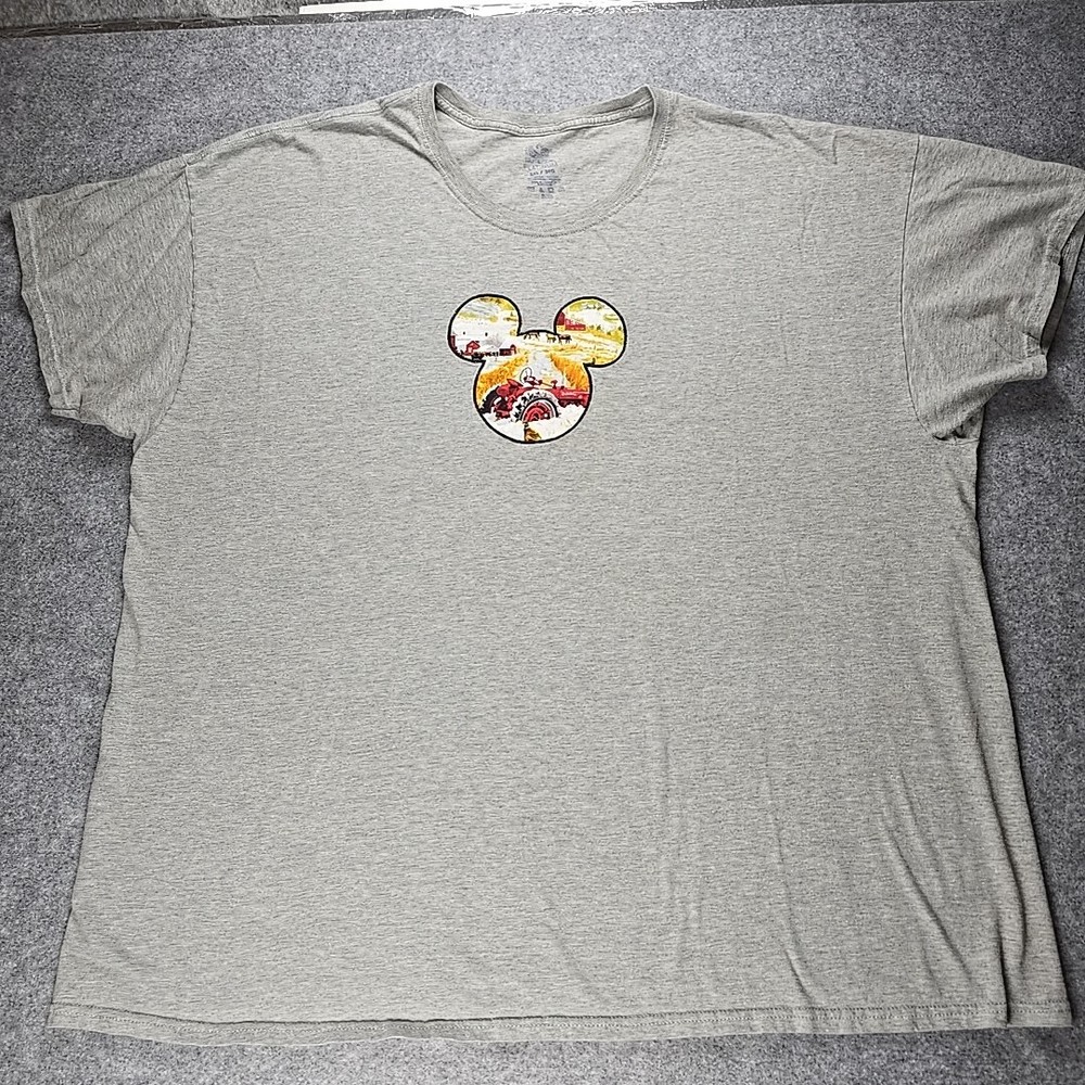 Farmall Mickey Ears Tee Shirt 3XL Farmall Winter Scene Mickey Mouse Ears