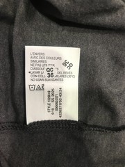 Under Armour Men’s T-shirt heather gray, with black logo. NEW WITH TAGS! size M