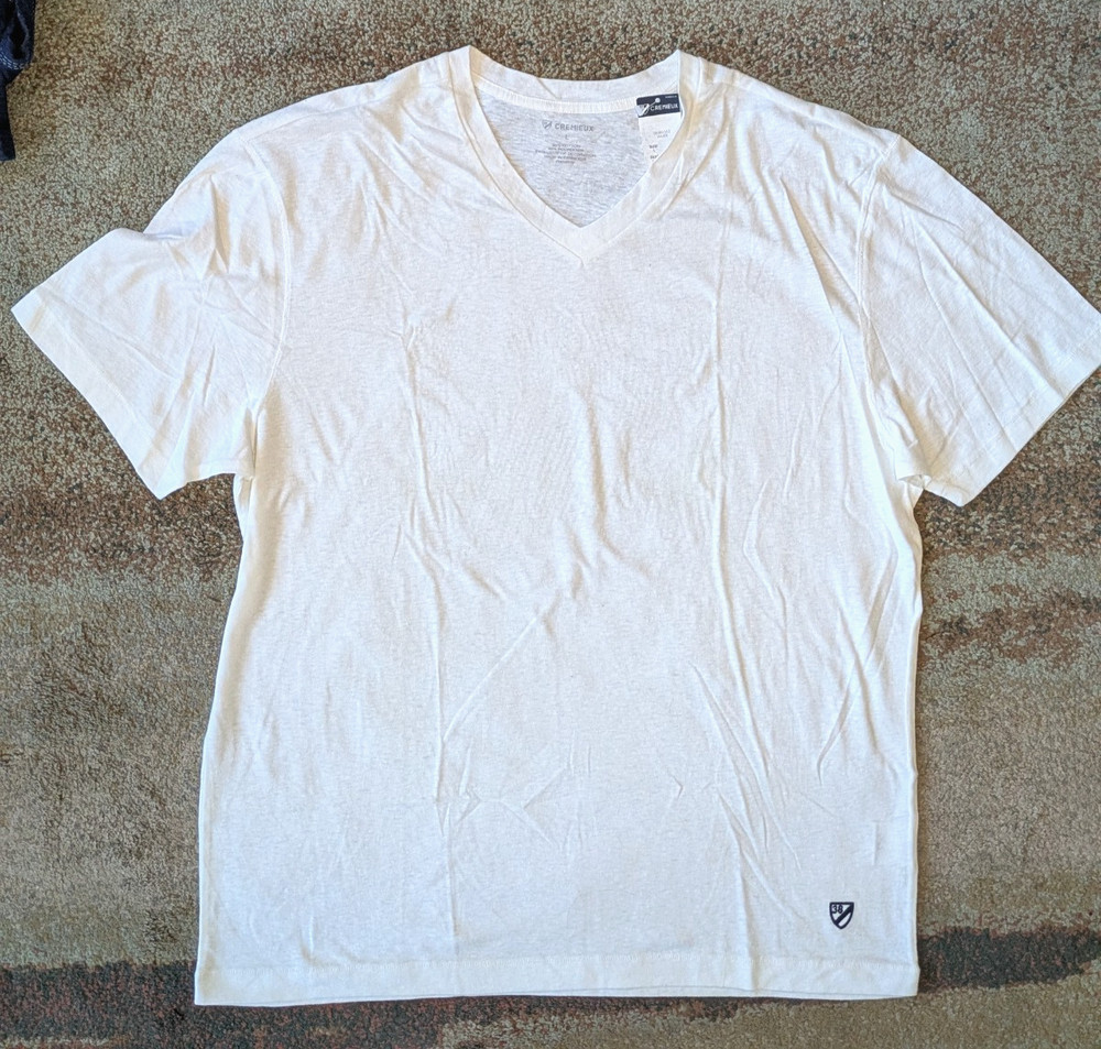 2 ~ Cremieux Men’s V-Neck T-Shirt White Short Sleeve Large Cotton Blend NWT