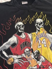 The GOATS Michael Jordan Kobe Bryant Lakers Bulls Mens PRO T Shirt Medium