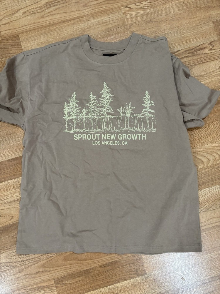 Men’s Size Large Tan Pacsun Graphic Tee
