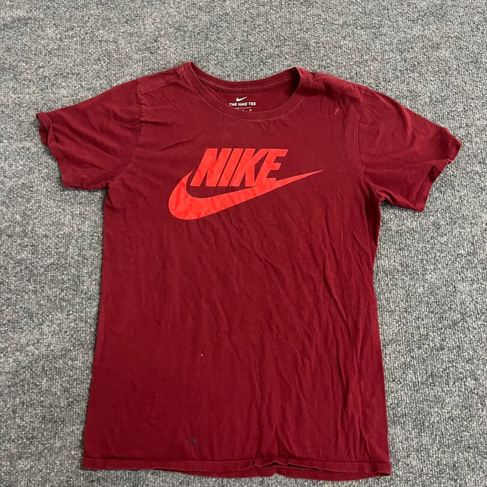 Nike T-Shirt Mens Size S Maroon Red Swoosh Logo Athletic Cut Short Sleeve Tee