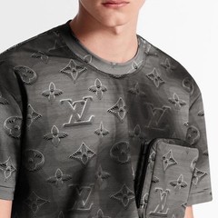 Rare LOUIS VUITTON Monogram Logo 3D Zipper Pocket T Shirt Gray Large PTP 23″