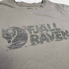 Fjallraven Shirt Men Large Green Lush Logo Tee Hiking Gorpcore Outdoor Trek