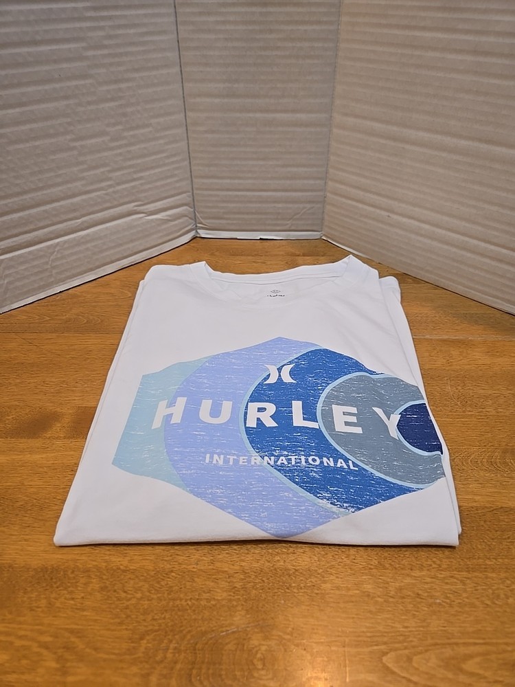 Hurley International Men’s M Spellout T-shirt Surf Skate Beach Summer Outdoor