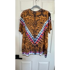 Tie Dye T-Shirt Adult 2XL Brown V-Pattern Short Sleeve Cotton Tee Hippie Earthy
