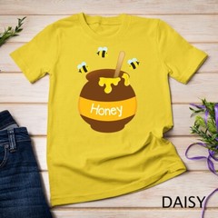 Honey Pot Cute Bee Buzzing Beehive Flying Funny Beekeeping Unisex T-shirt