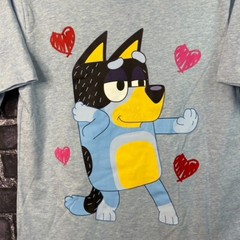 Bluey Men’s SMALL Bandit Bingo Family Hearts Shirt Heart