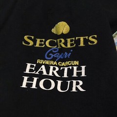 Secrets Capri Riviera Cancun World Earth Hour Save The Planet T-Shirt Sz XL