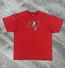 NFL Tampa Bay Buccaneers Men’s Red Shirt size XL