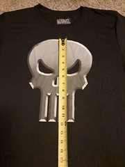 Marvel The Punisher T-Shirt Skull Logo Men’s Size MD (38-40)