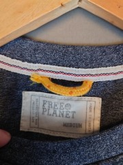 Free Planet Short Sleeve Pocket T Shirt Blue Men’s Size Medium Cotton Blend