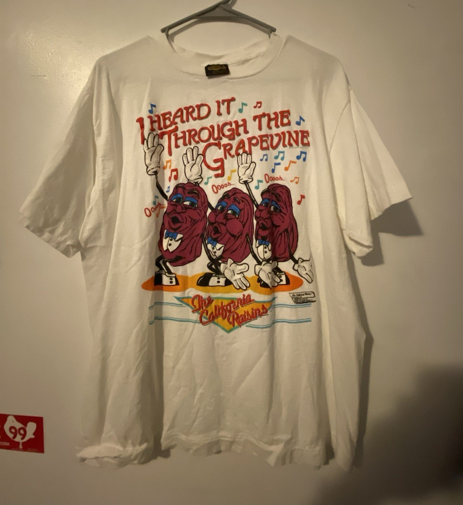 Vintage Changes California Raisins “Grapevine” Graphic Tee Men’s XL White