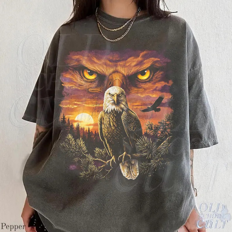 Bald Eagle Wildlife Vintage Comfort Tee Nature Bird Gift