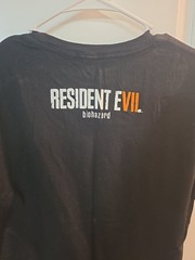 Resident Evil T Shirt Large Mens Black Loot Crate 2016 Biohazard Crew Neck