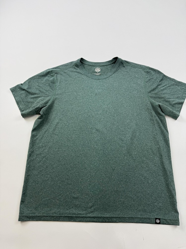 REI Shirt Mens Large Green Solid Tagless Tee Crewneck Hiking Outdoor Co-op