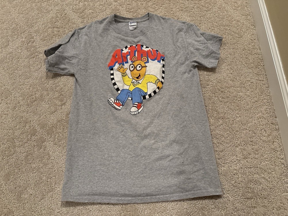 Arthur PBS TV Show Graphic Gray T-Shirt Cartoon Childrens Show Men’s Size Medium