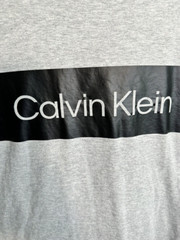 CALVIN KLEIN MEN GRAPHIC LOGO BOX CREWNECK T-SHIRT (GRAY/BLACK, MEDIUM) NWT