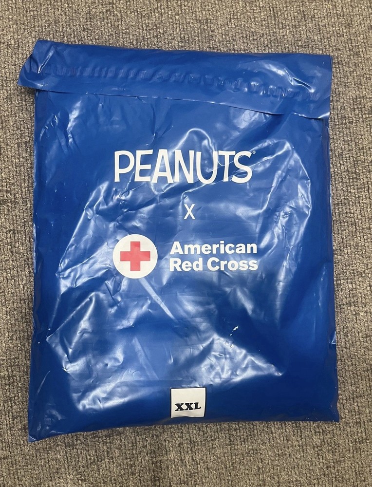 American Red Cross x Peanuts Limited Edition Blind Bag T-Shirt XXL SEALED