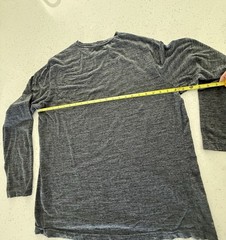 Athletic Works DriWorks Basic T-Shirt Mens XL Gray Long Sleeve Crew Neck Tee