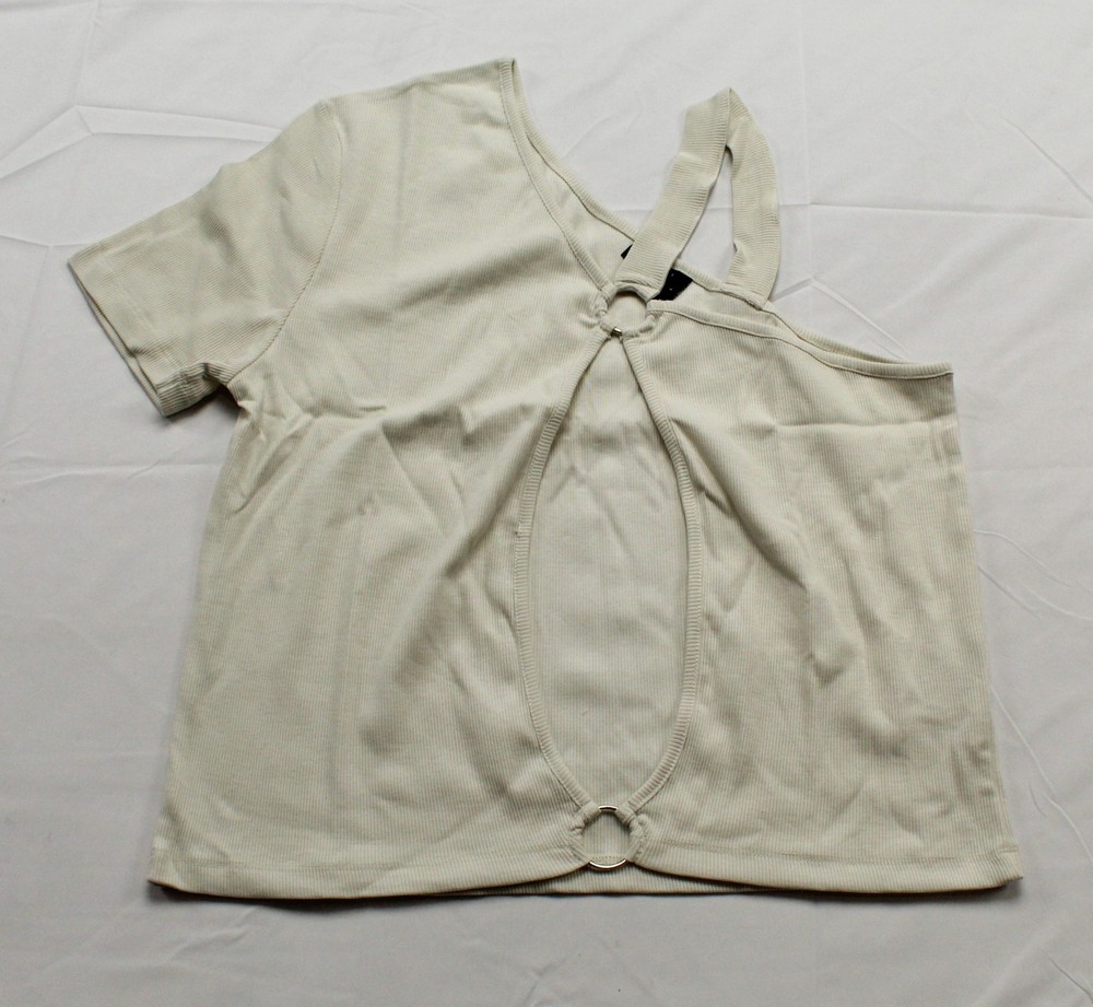 ASOS DESIGN Mens Circle Detail T-Shirt w/ One Shoulder Cut Out AR8 Cream Large