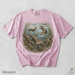 Vintage River Otter Shirt Retro Wildlife Nature Lover Outdoor Unisex Graphic Tee