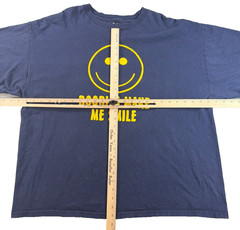 Boobies Make Me Smile Smiley Face Spencer’s Navy Blue Novelty Humor Tee 2XL