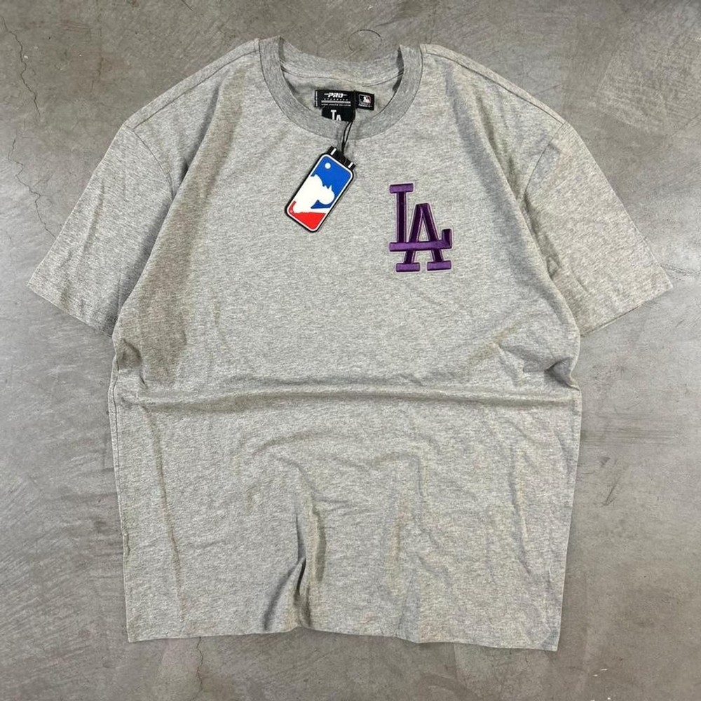 NWT Grey Los Angeles Dodgers streetwear basic tee