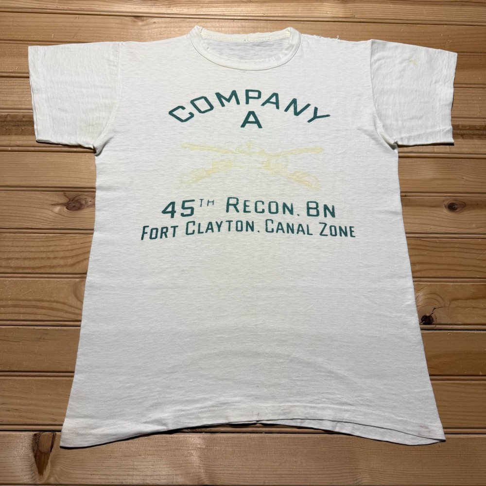 Vintage 50s Company A 45th Recon Bn Fort Clayton Canal Zone T-Shirt – Size Small