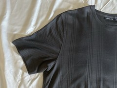 Claiborne Men’s Ribbed Short Sleeve Crew Neck Pull-Over Shirt ~ Gray ~ Large