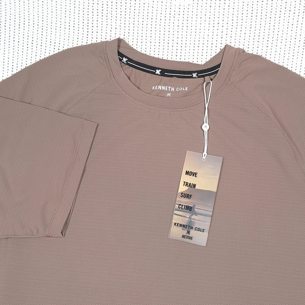Kenneth Cole Tech Raglan Active Tee Shirt Sz. M Rose Taupe Stretch Curved Hem
