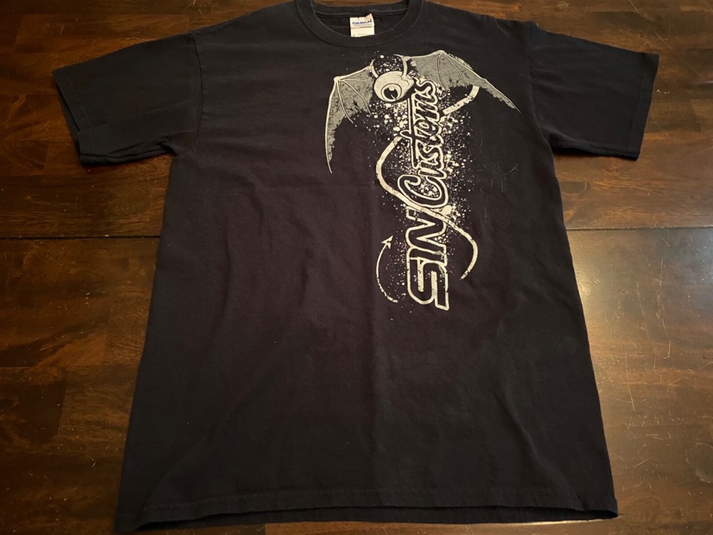 SIN CUSTOM GRAPHIC T-SHIRT ( MENS SIZE MEDIUM ) BLACK PREOWNED