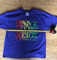 Love Sees No Color Racism Hurts Everyone T-Shirt Size XL Anti Racism SS VTG E