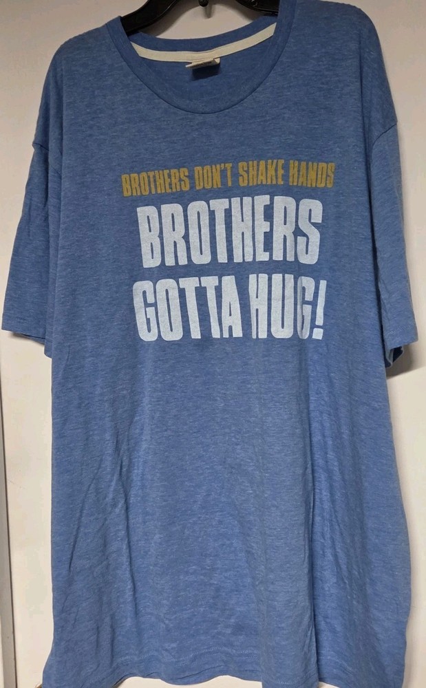 Homage Tommy Boy Chris FARLEY Brothers Gotta Hug T-Shirt, Men 2XL
