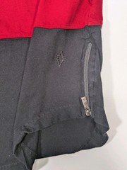 Akademiks Colorblock Mens Medium Black Red Zipper Waist T Shirt