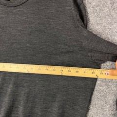 Icebreaker Long Sleeve Shirt Mens XL Gray Merino Wool Base Layer Top