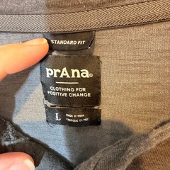 PrAna Mens Standard Fit Henley Organic Cotton Blend Gray Classic Sustainable LG