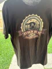 Drake Waterfowl Systems T-Shirt Mens Size M Brown Hunting Graphic Logo Tee