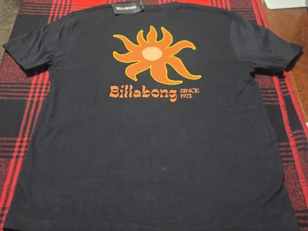 NWT Billabong Men’s Large Blk Graphic T-Shirt