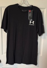 3 NEW Under Armour Men’s Shirts Logo Graphic Freedom Military Flag M Shirt NWT