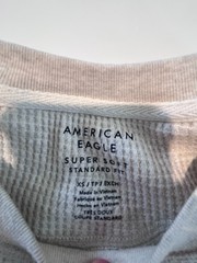 AE long-sleeve thermal, Mens XS Standard Fit, Beige, Never Worn